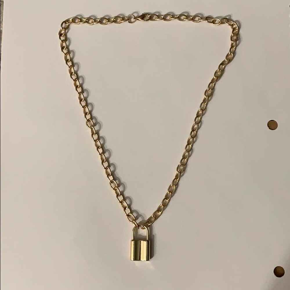 Lock necklace